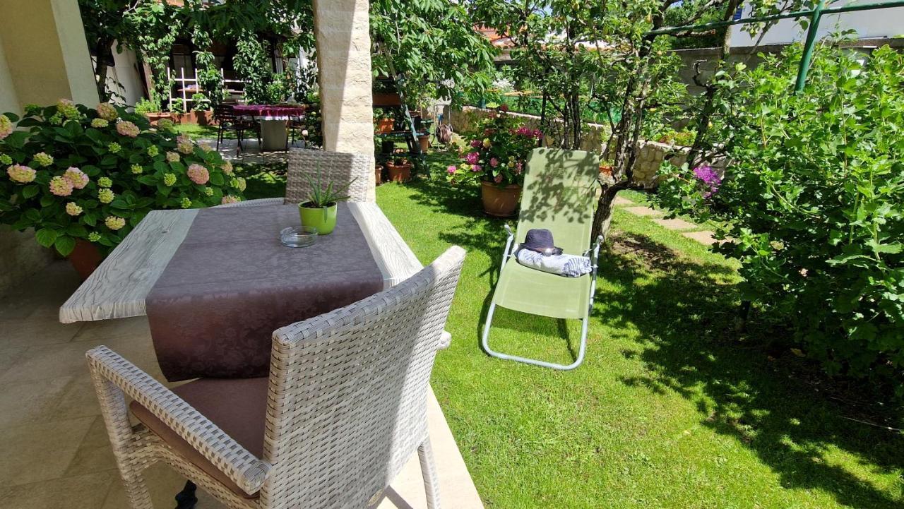 Apartment Pipo Крк Экстерьер фото